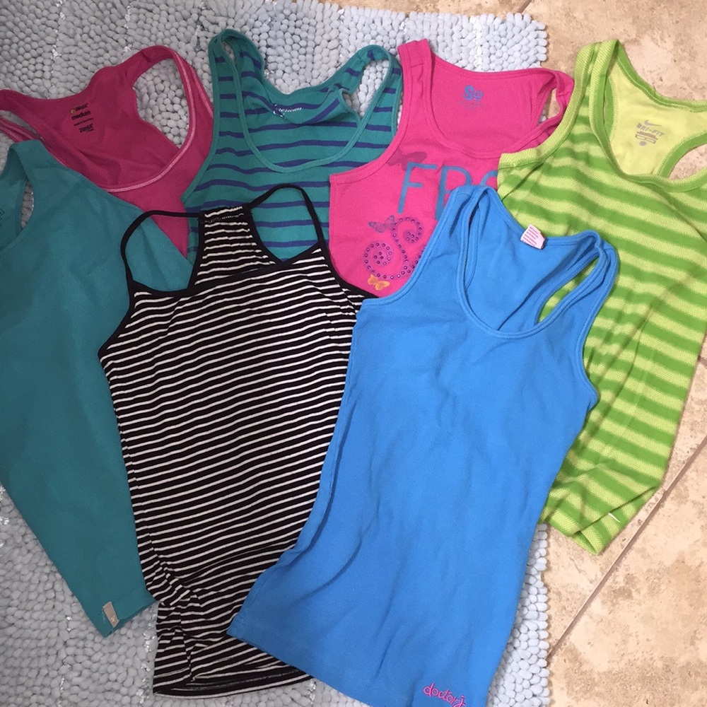 7 Tank tops